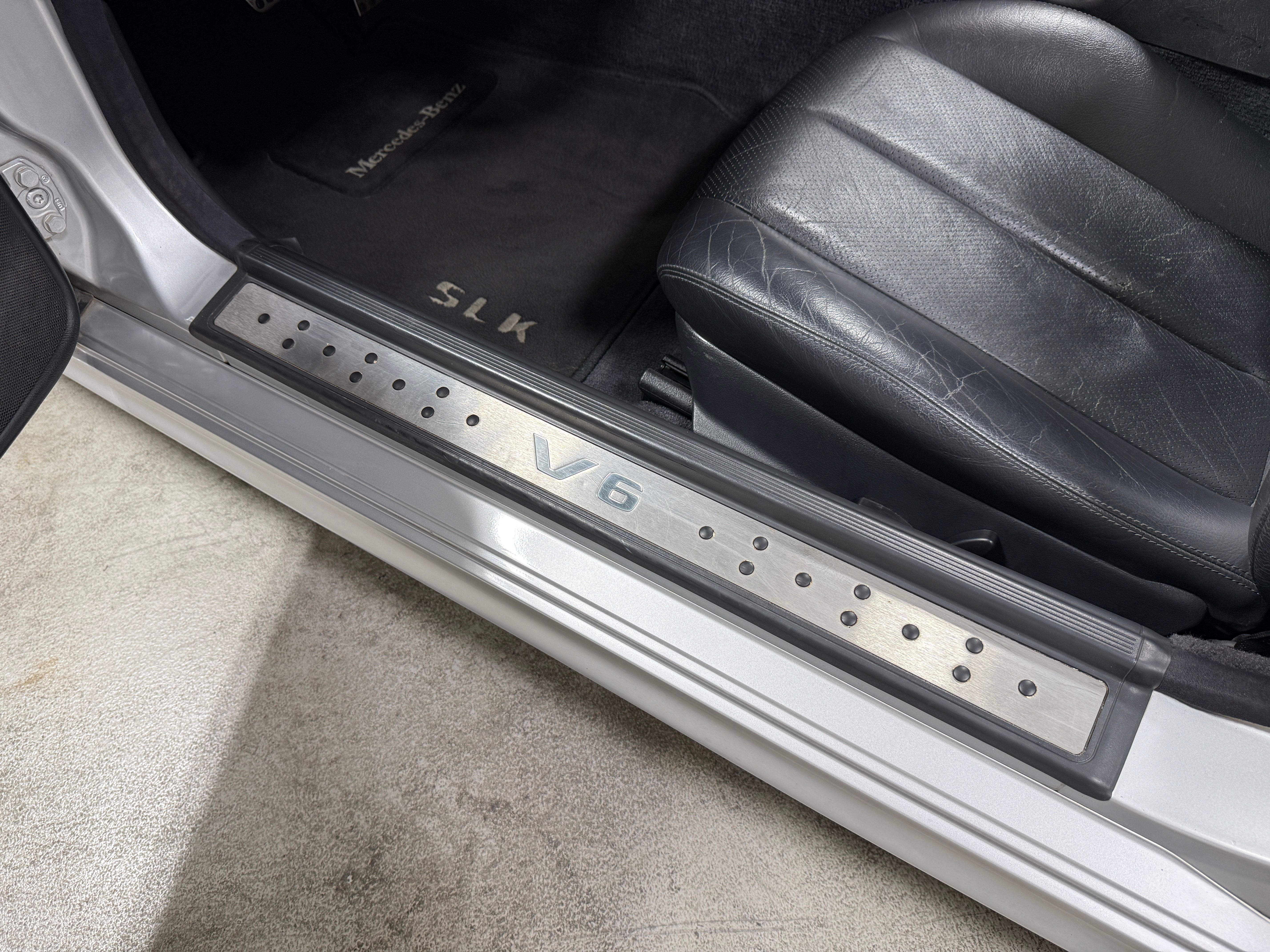 Used 2001 Mercedes-Benz SLK 320 image 20