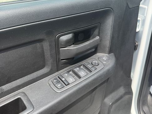 Used 2024 RAM 2500 4x4 Crew Cab Tradesman image 6