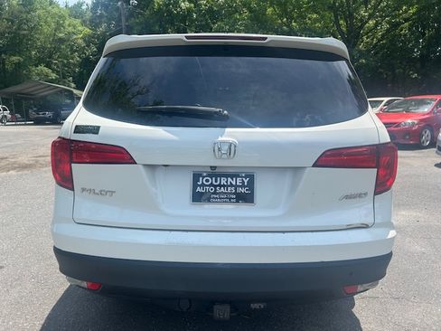 Used 2016 Honda Pilot AWD EX-L image 4