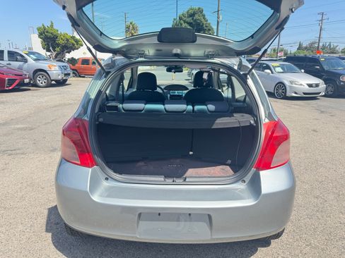 Used 2008 Toyota Yaris 2-Door Hatchback FWD image 21