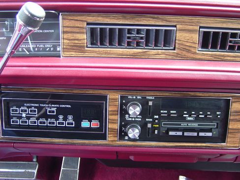 Used 1990 Buick Electra Park Avenue Sedan FWD image 8
