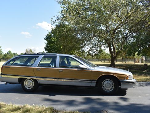 Used 1994 Buick Roadmaster Estate image 11