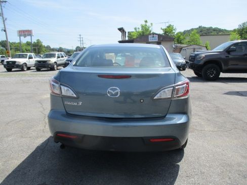 Used 2011 MAZDA MAZDA3 i Sport Sedan FWD image 7
