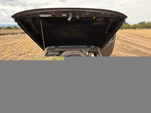 Used 2018 Jeep Wrangler 4WD Unlimited Sahara image 13