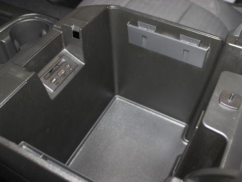 Used 2020 Chevrolet Silverado 1500 LT Trail Boss image 49