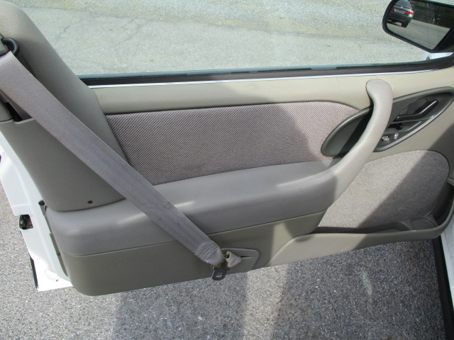 Used 1994 Chevrolet Cavalier RS Convertible FWD image 14