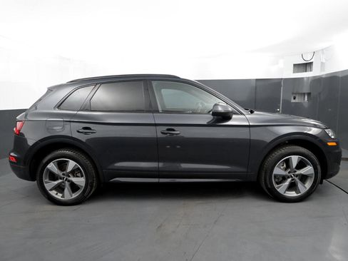 Used 2020 Audi Q5 2.0T Premium image 6