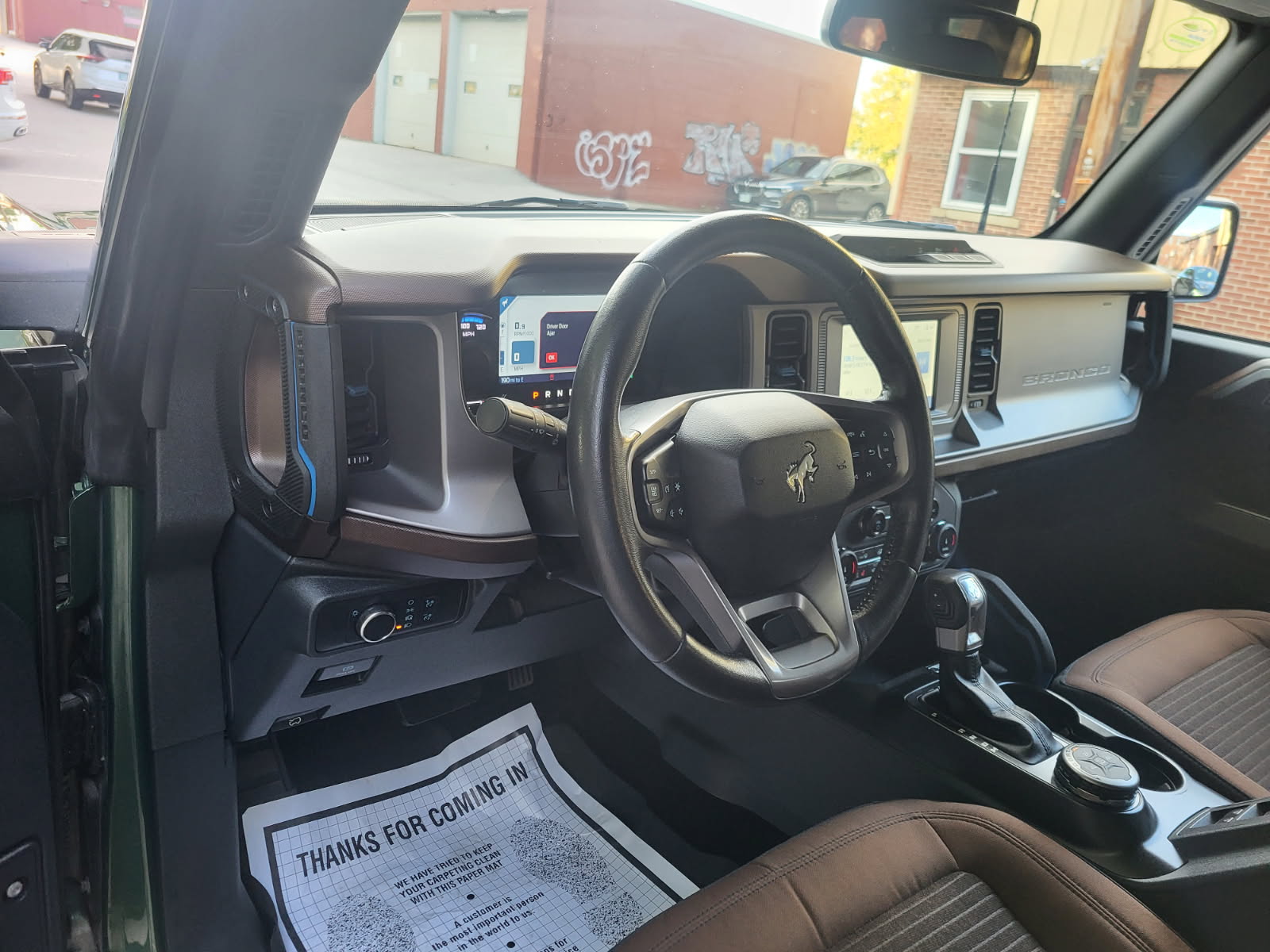 Used 2022 Ford Bronco Outer Banks AWD/4WD image 10