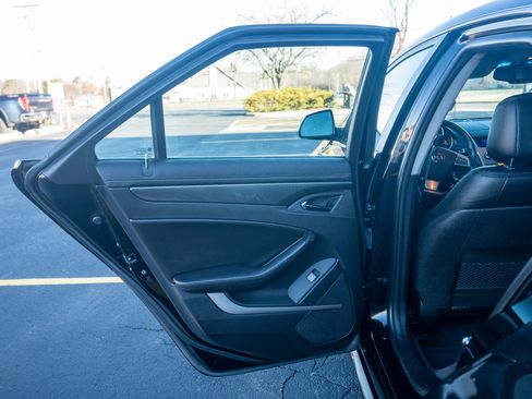 Used 2011 Cadillac CTS image 18