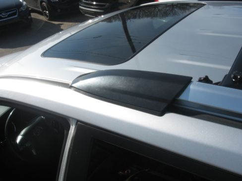 Used 2011 Toyota Highlander Limited image 10