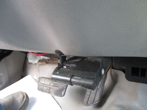 Used 1998 GMC Sierra 2500 Classic SL image 40