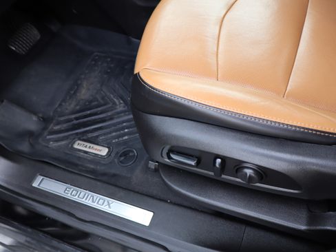 Used 2019 Chevrolet Equinox Premier image 19