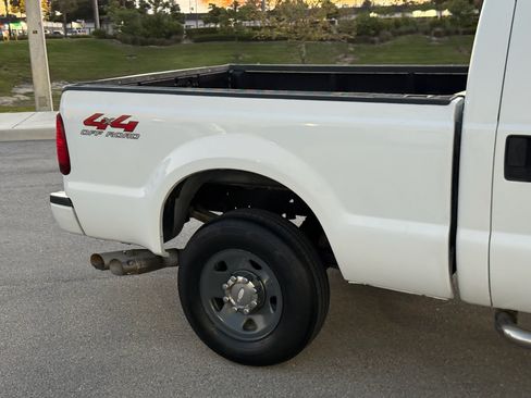Used 2009 Ford F250 XL image 56