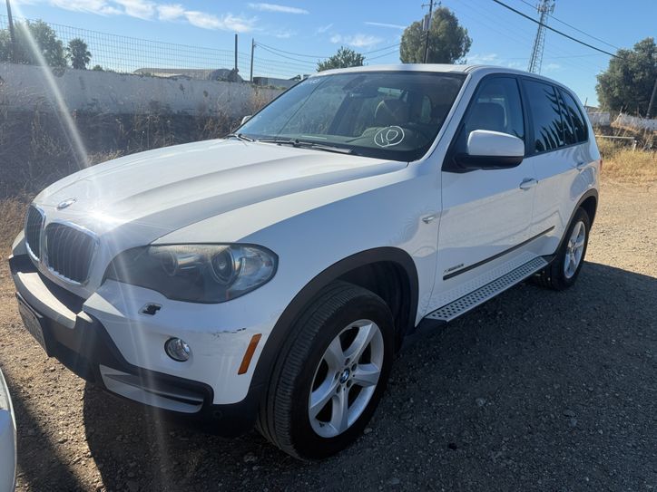 Used 2010 BMW X5 xDrive30i AWD/4WD image 2