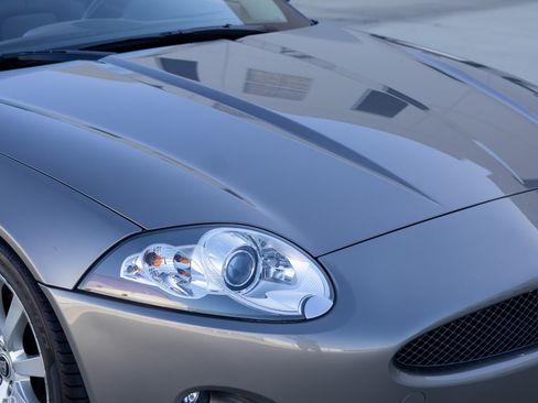 Used 2008 Jaguar XK image 14