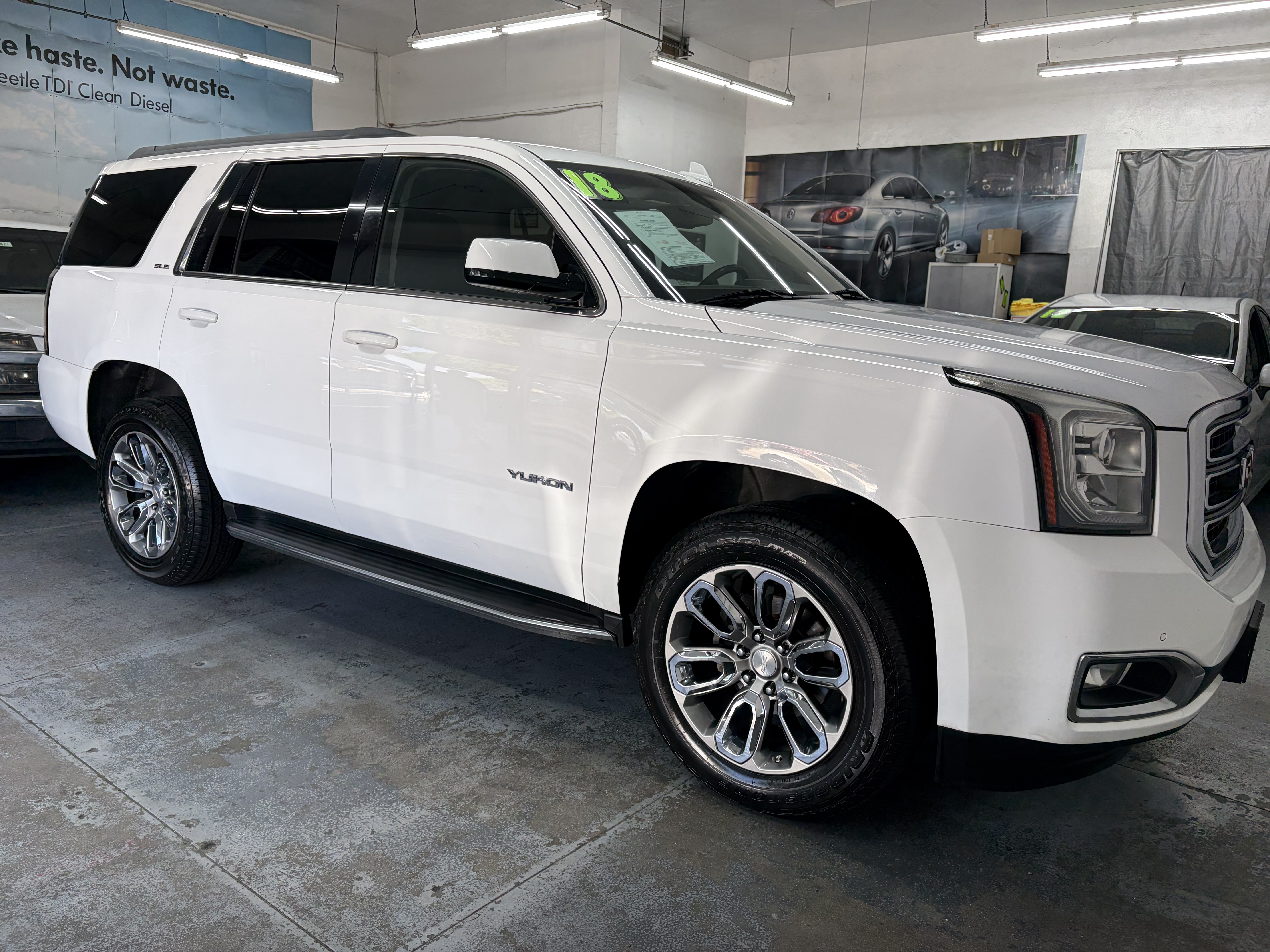 Used 2018 GMC Yukon 2WD SLE image 10