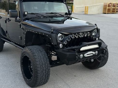 Used 2015 Jeep Wrangler 4WD Unlimited Sport image 64