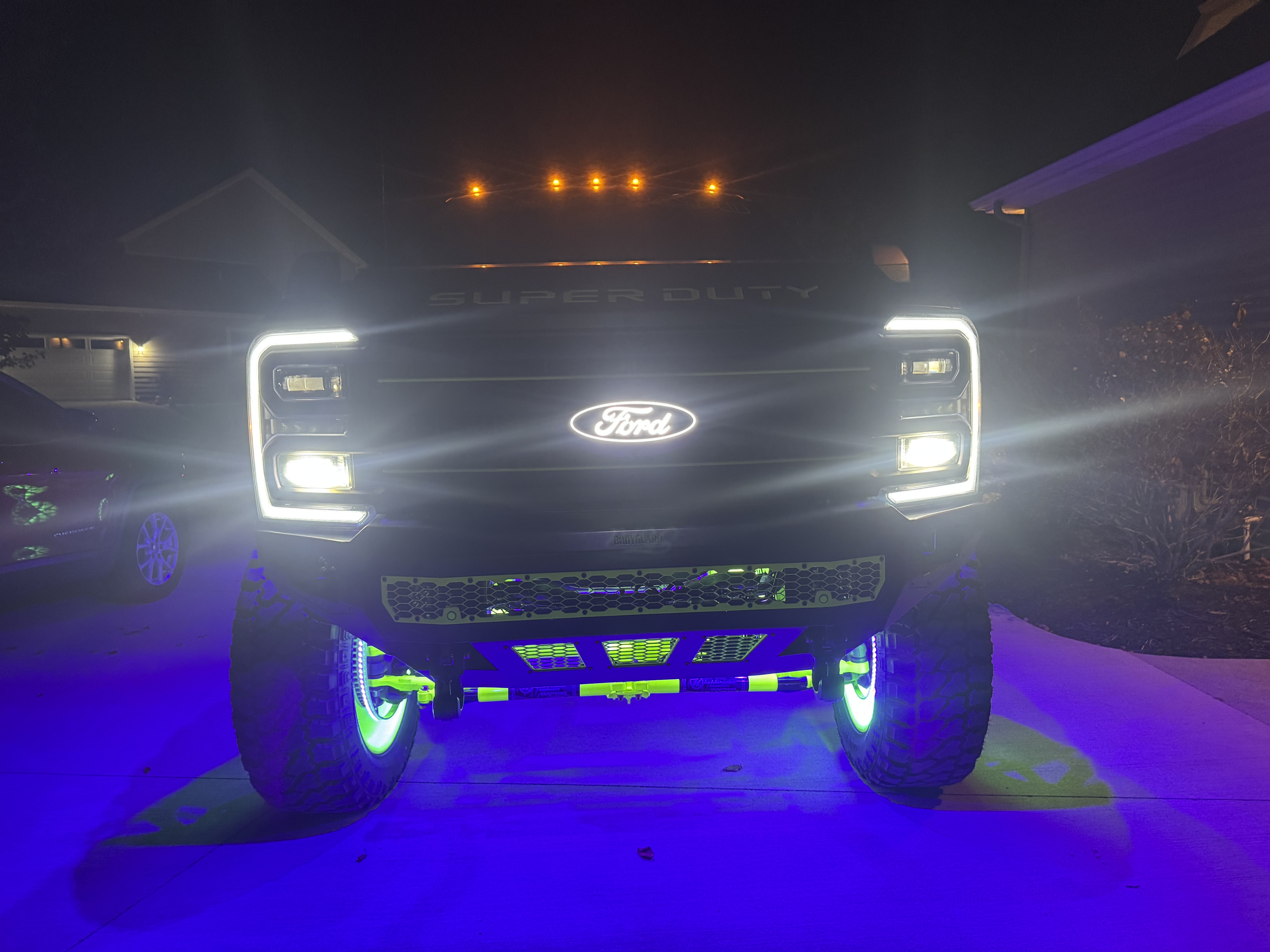 Used 2025 Ford F350 Platinum AWD/4WD image 35