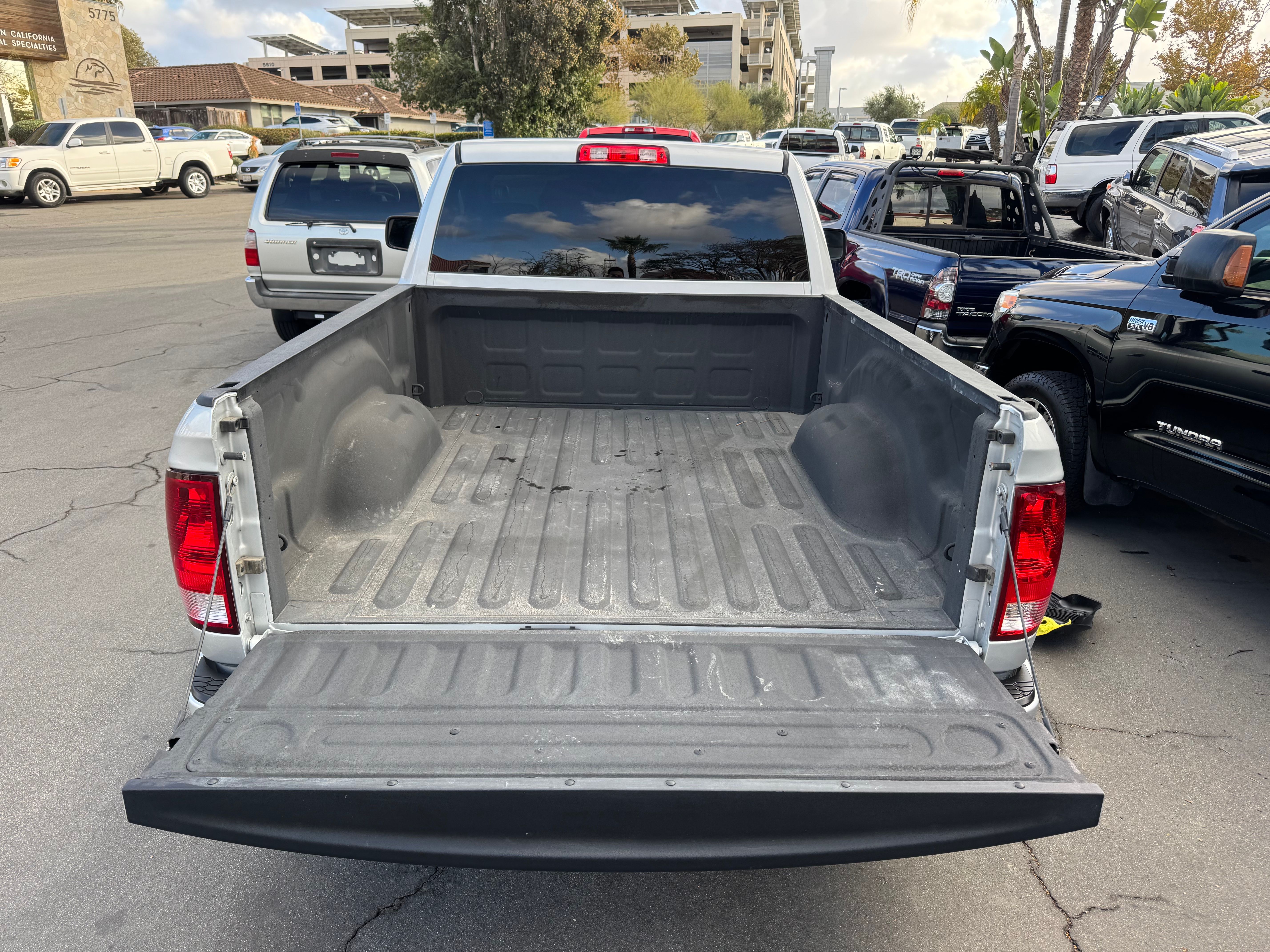 Used 2016 RAM 1500 2WD Regular Cab ST image 9