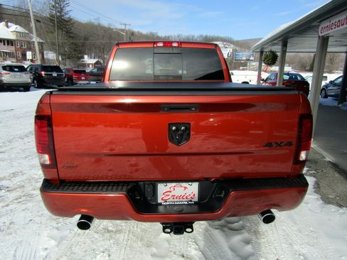 Used 2017 RAM 1500 Sport image 3