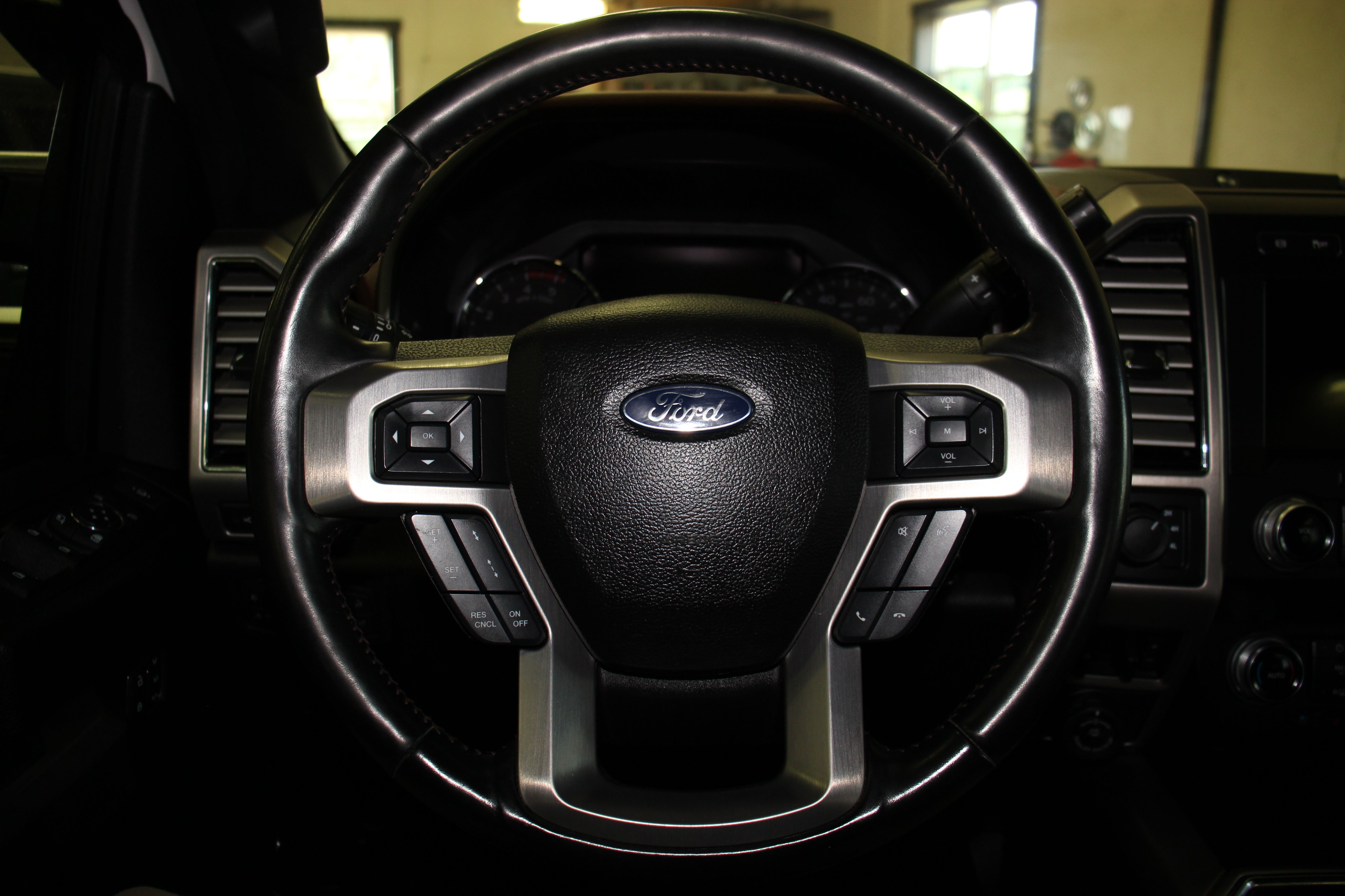 Used 2021 Ford F450 4x4 Crew Cab Super Duty image 31