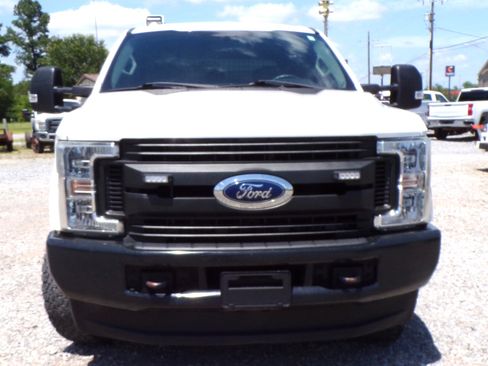Used 2019 Ford F250 4x4 Crew Cab Super Duty image 19