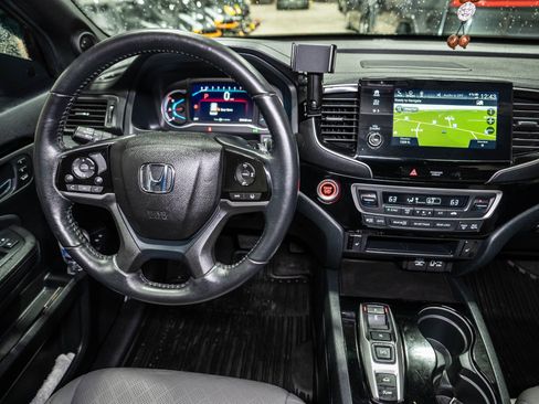 Used 2021 Honda Passport Touring image 32