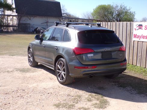 Used 2017 Audi Q5 3.0T Premium Plus image 3