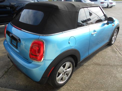 Used 2019 MINI Cooper image 6
