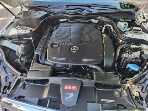 Used 2012 Mercedes-Benz E 350 4MATIC Luxury image 8