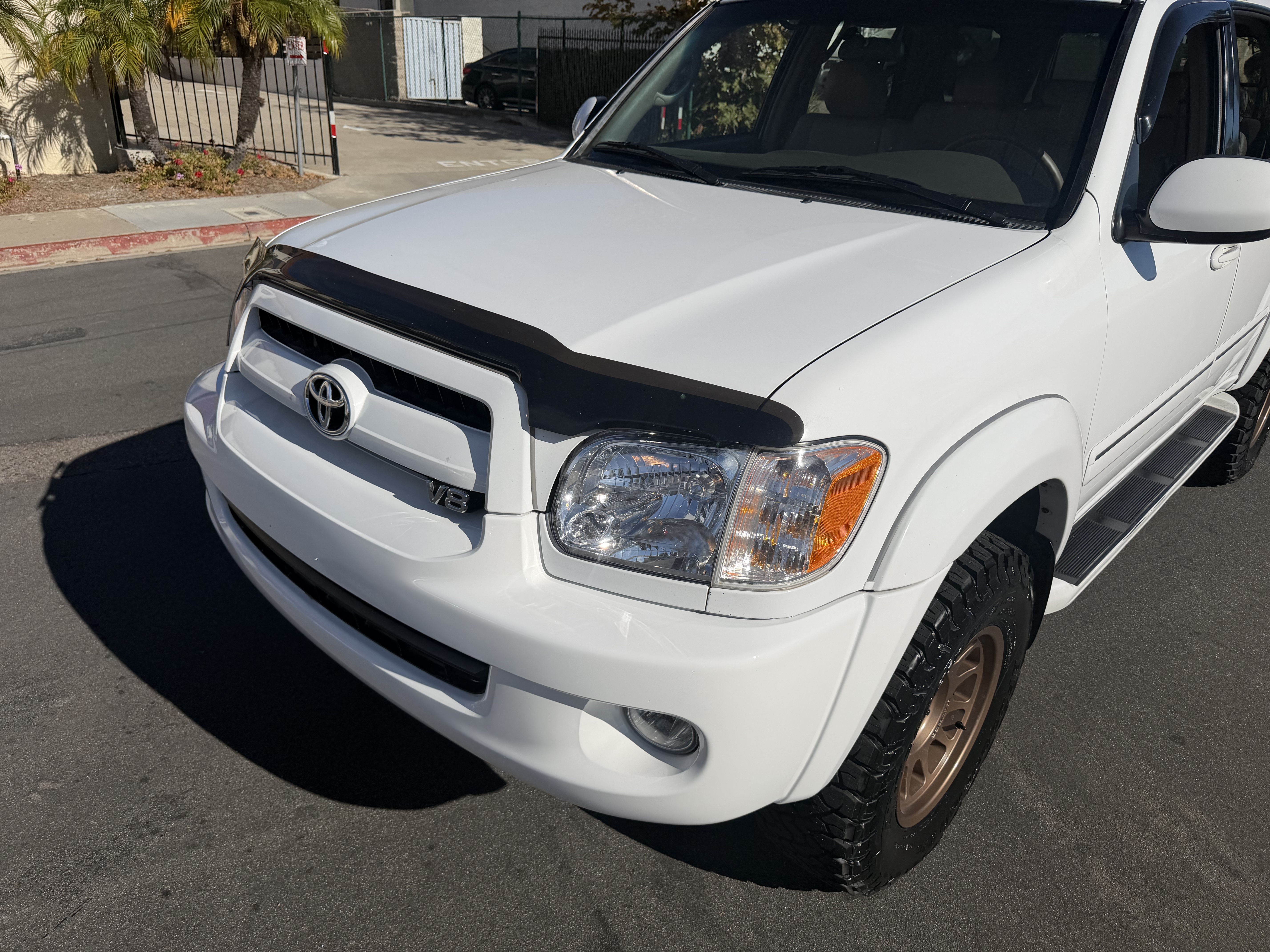 Used 2007 Toyota Sequoia 4WD SR5 image 10