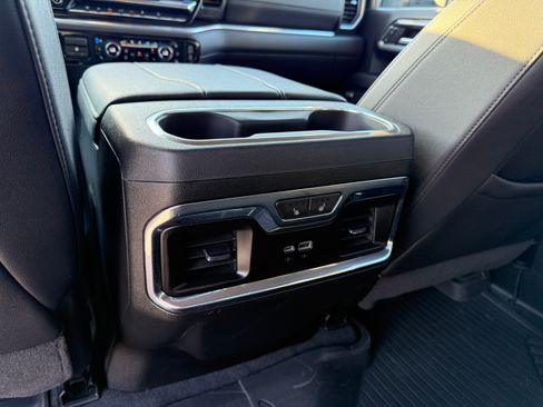 Used 2024 Chevrolet Silverado 2500 LTZ image 28