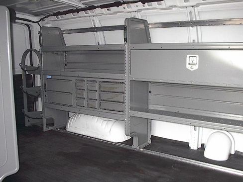 Used 2021 Chevrolet Express 2500 image 18