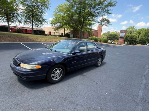 Used 2001 Buick Regal LS image 1