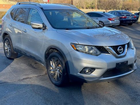 Used 2016 Nissan Rogue SL image 5