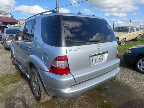 Used 2004 Mercedes-Benz ML 500 image 9