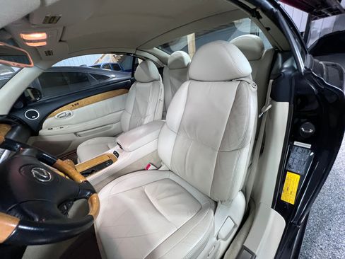 Used 2002 Lexus SC 430 RWD image 9