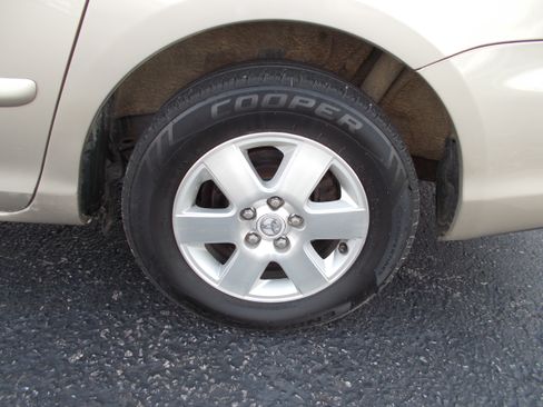 Used 2009 Toyota Sienna image 23