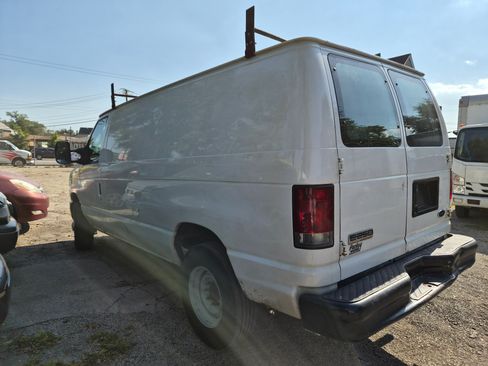 Used 2008 Ford E-250 and Econoline 250 image 3