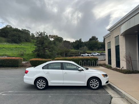 Used 2014 Volkswagen Jetta SE image 5