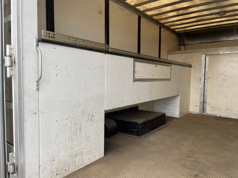 Used 2014 Ford E-350 and Econoline 350 image 8