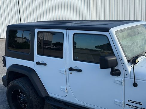 Used 2013 Jeep Wrangler Unlimited Sport image 44