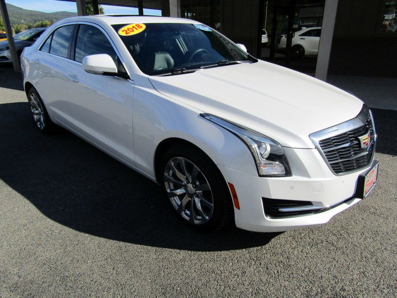 Used 2018 Cadillac ATS 2.0T Luxury AWD Sedan image 2