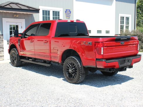Used 2022 Ford F250 4x4 Crew Cab Super Duty image 6
