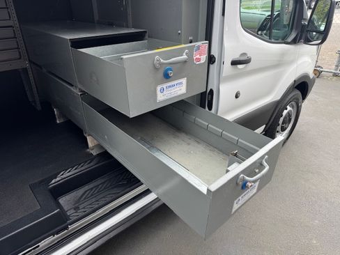 Used 2019 Ford Transit 350 image 5