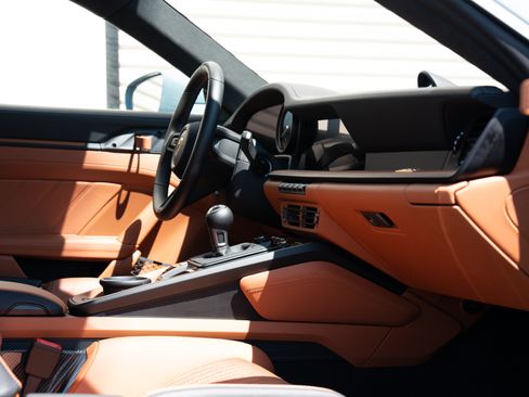 Used 2024 Porsche 911 S/T image 55