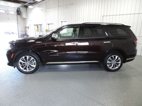 Used 2024 Dodge Durango AWD Citadel image 3
