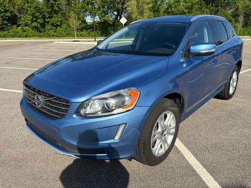 Used 2015 Volvo XC60 AWD T5 Platinum image 1