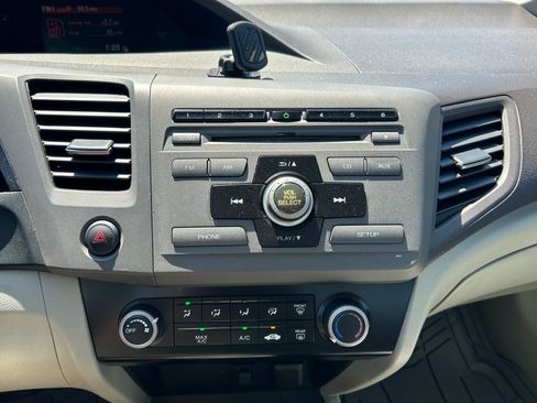 Used 2012 Honda Civic Natural Gas image 12