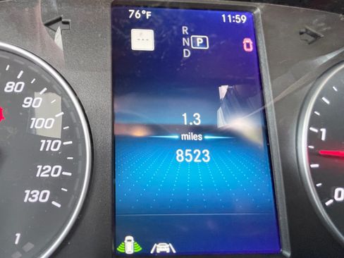 Used 2021 Mercedes-Benz Sprinter 4500 image 42